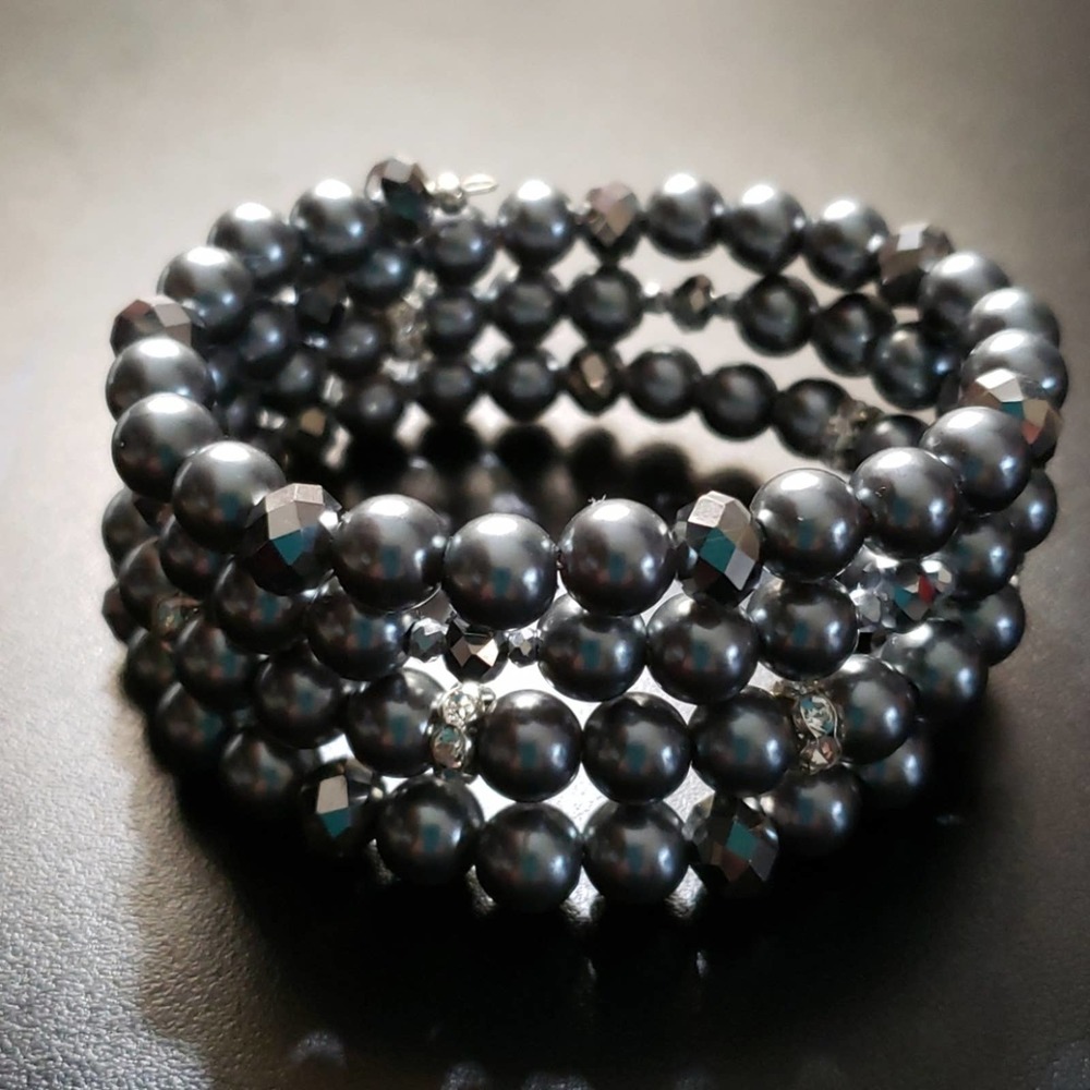 Faux black pearl, rhinestone & crystal bracelet